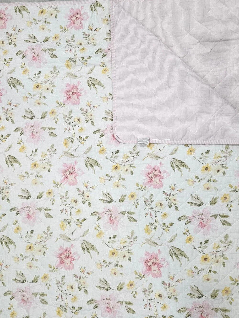 Laura Ashley Pink Yellow Green Floral F/Q Quilt  Reversible Stripe Cotton Retro